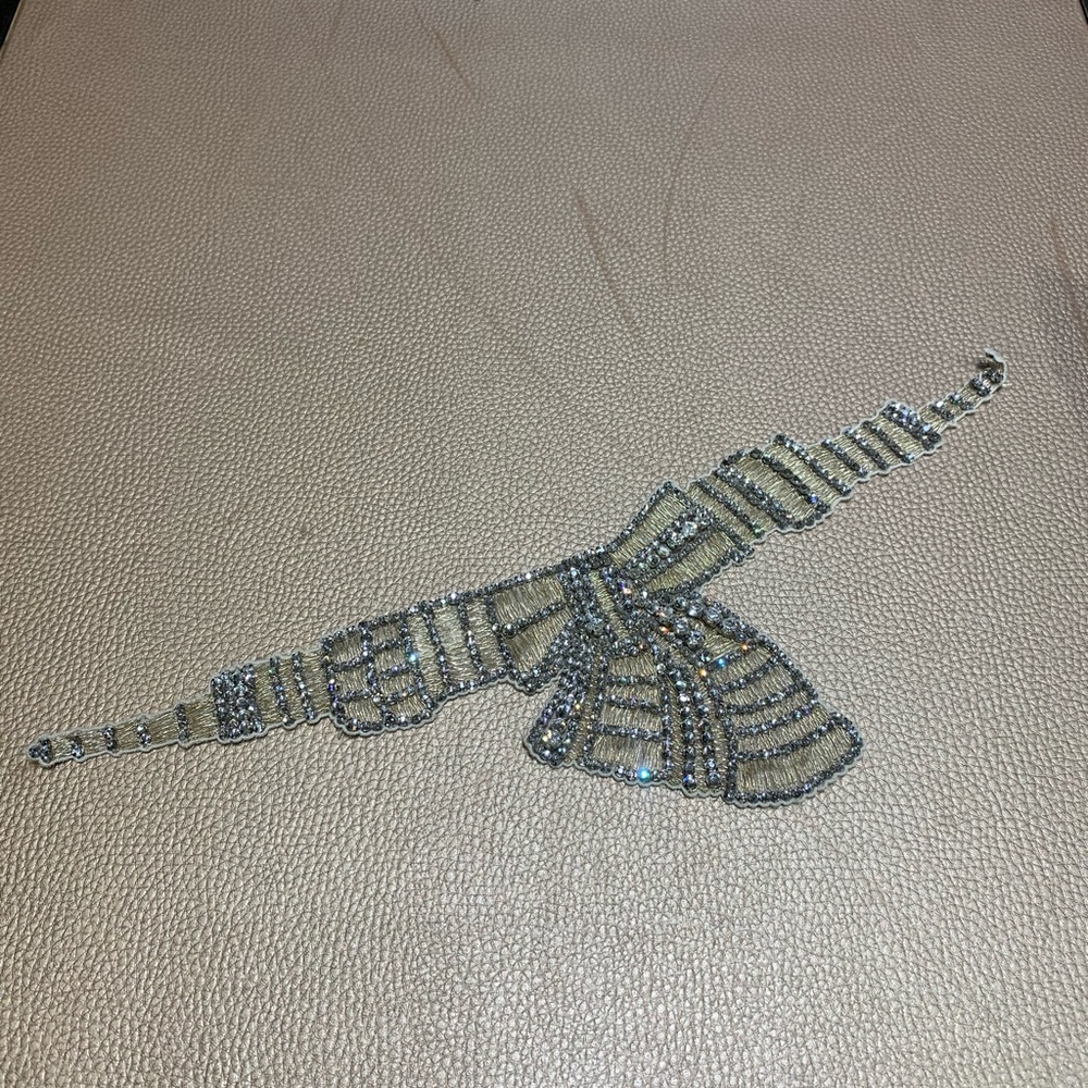 Applique for dress, jacket or bag💫